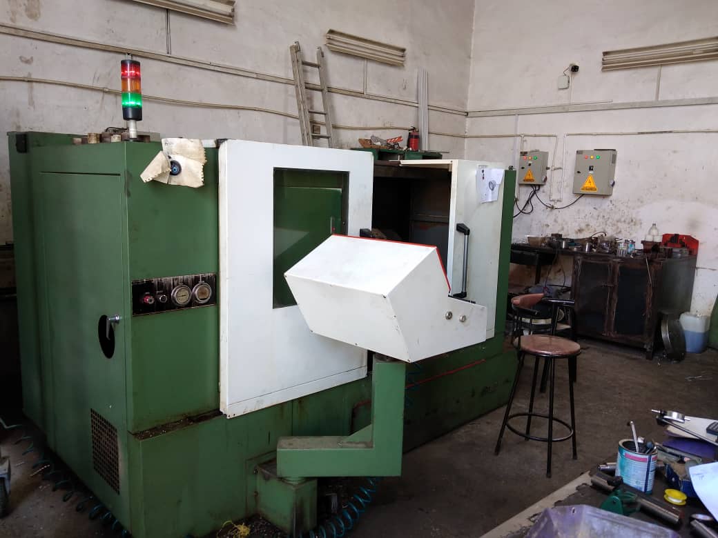 cnc تراش پارس